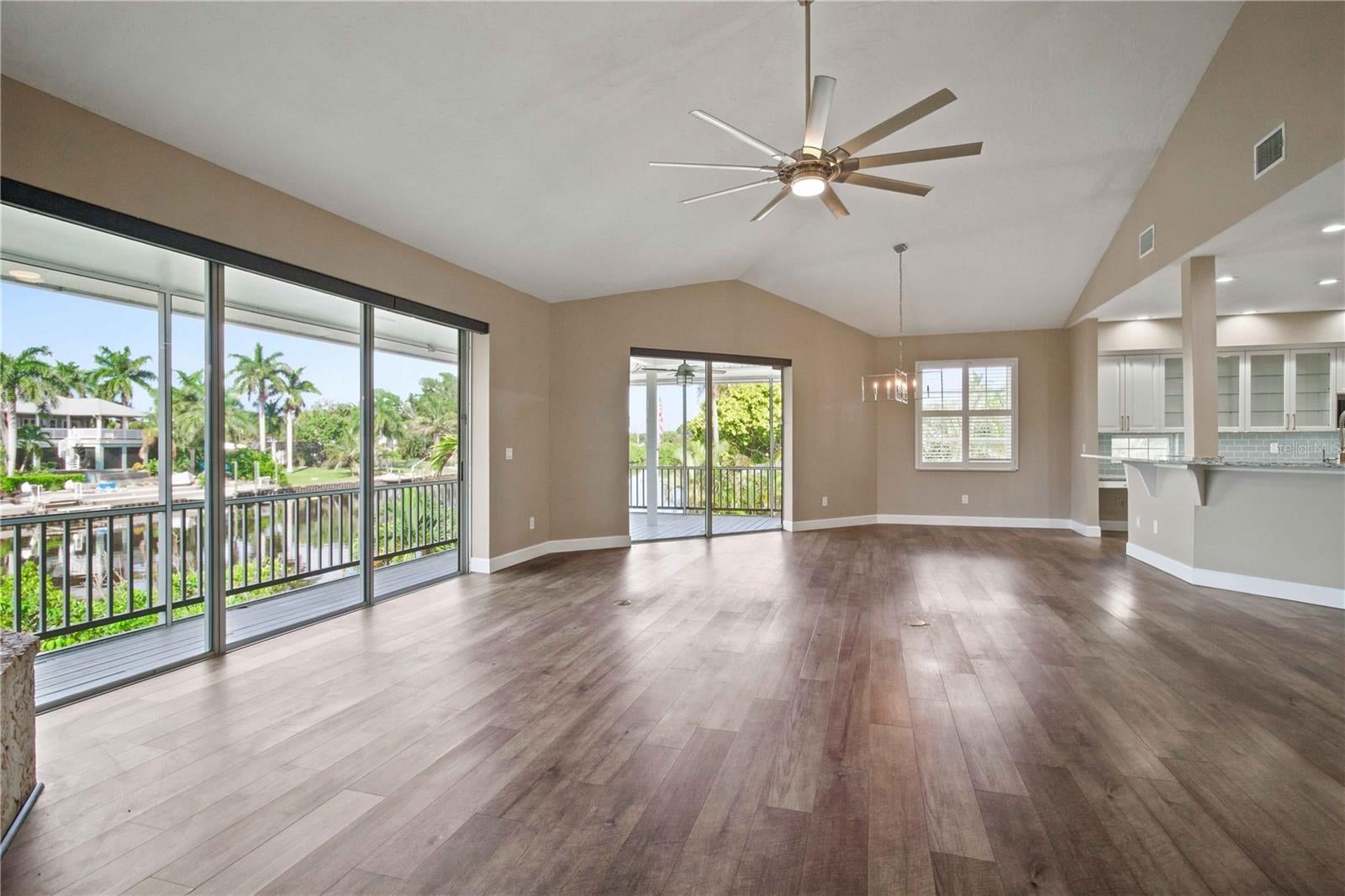 5544 Dinah Ln, Sarasota, FL 34231 photo