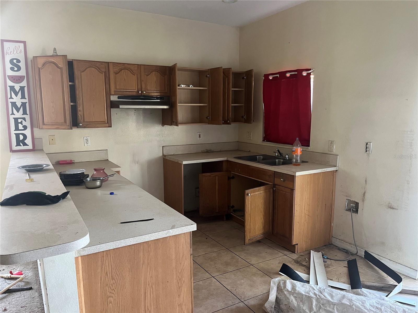 3607 N 52 St, Tampa, FL 33619 photo