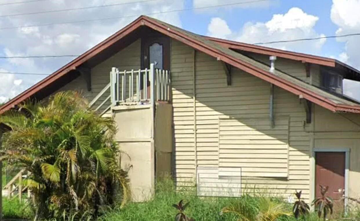 215 Buena Vista Dr, Lake Alfred, FL 33850