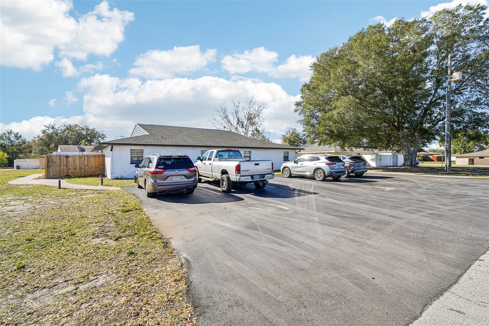 5080 SE 31 St, Ocala, FL 34480 photo