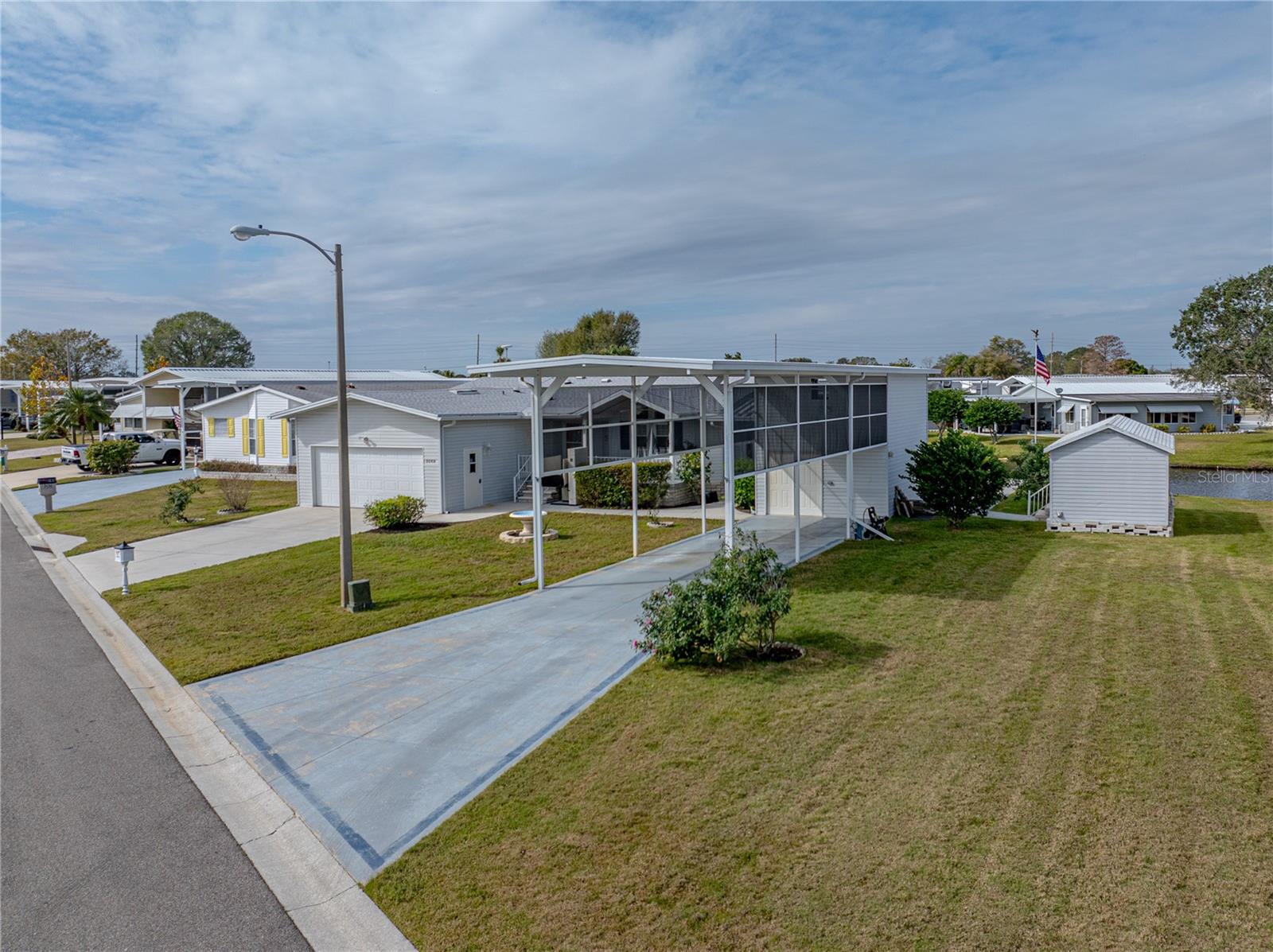 5148 Island View Cir, Polk City, FL 33868 photo