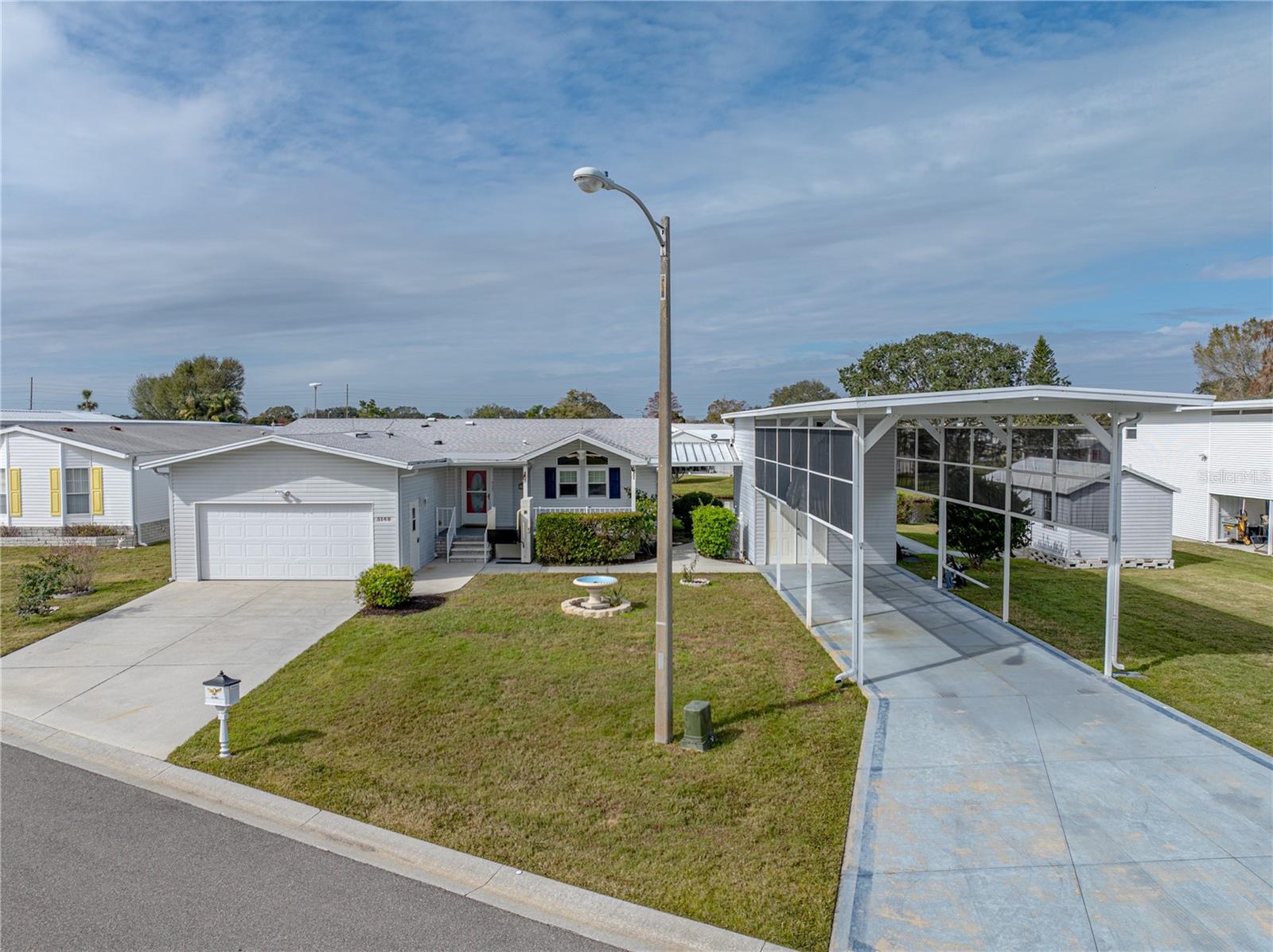 5148 Island View Cir, Polk City, FL 33868 photo