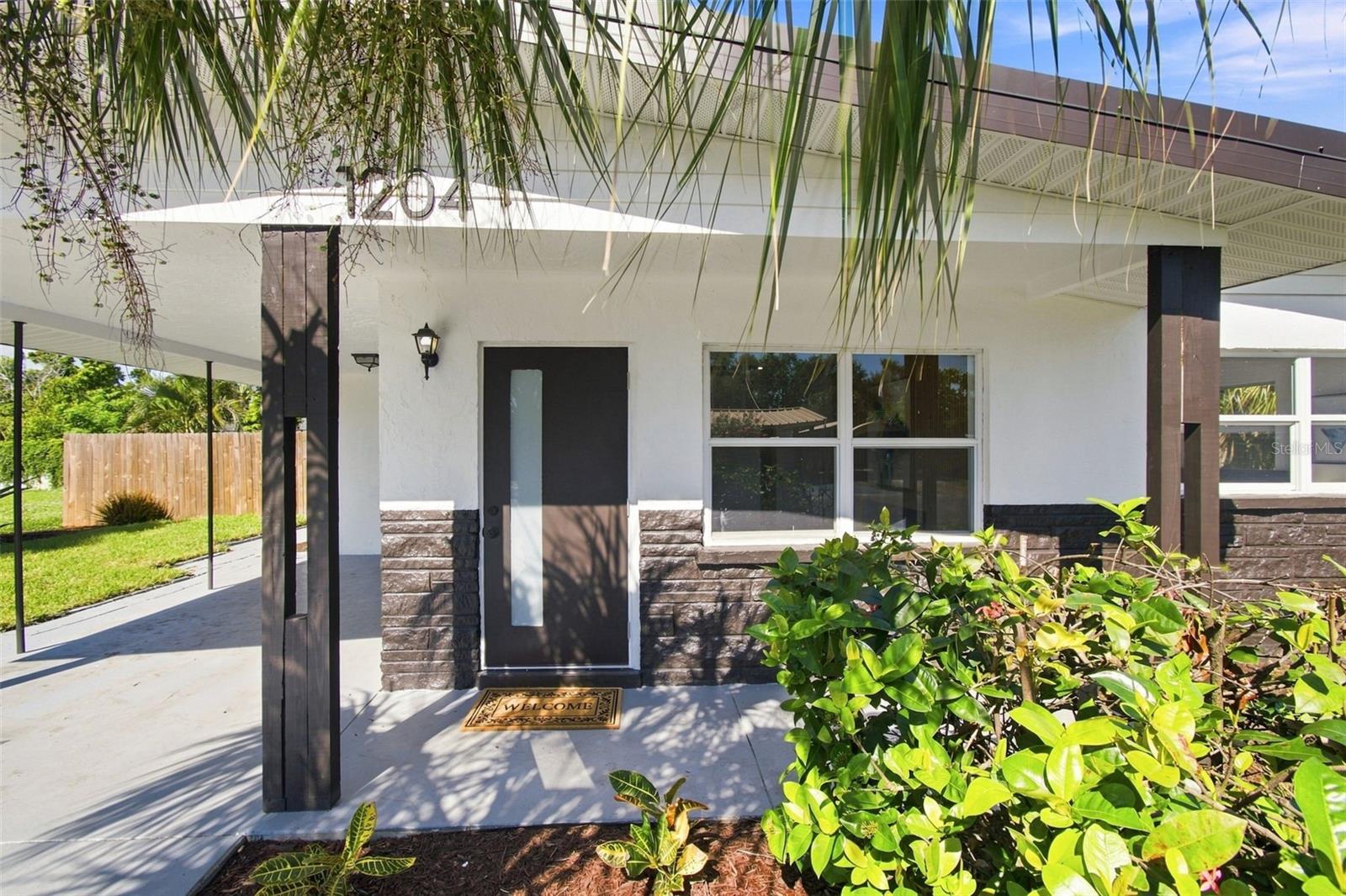 1204 65 St, Bradenton, FL 34209 photo