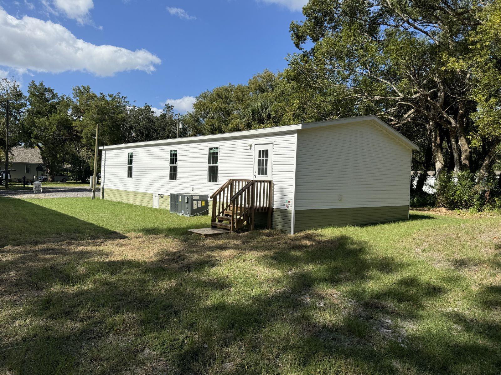 12338 Terra Ceia Ave, New Port Richey, FL 34654 photo