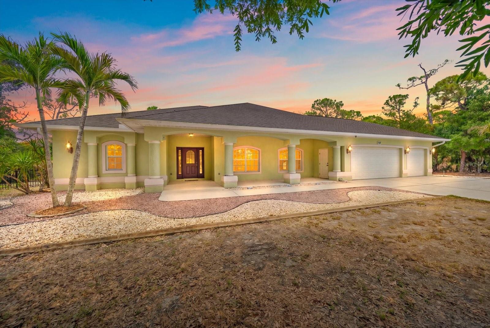 630 Englewood Rd, Englewood, FL 34223