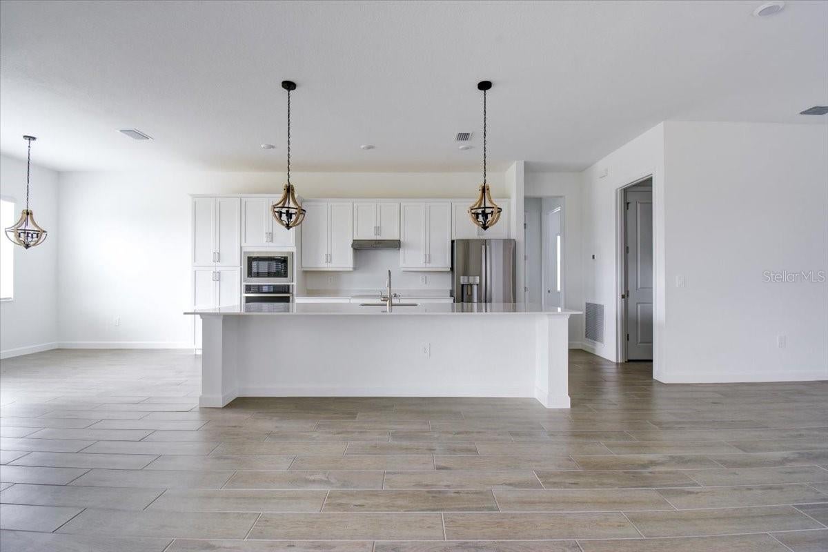 7796 Lake Edge Ln, Port Charlotte, FL 33981 photo