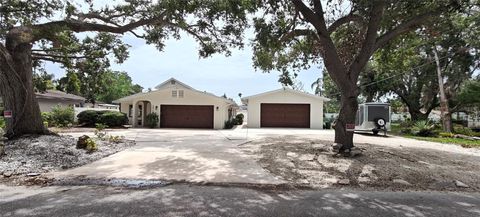 Single Family Residence in SARASOTA FL 1016 RHODES AVENUE.jpg