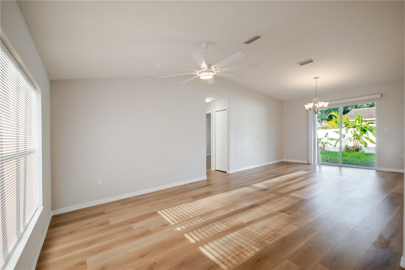 3147 Lobelia Rd, Venice, FL 34293 photo