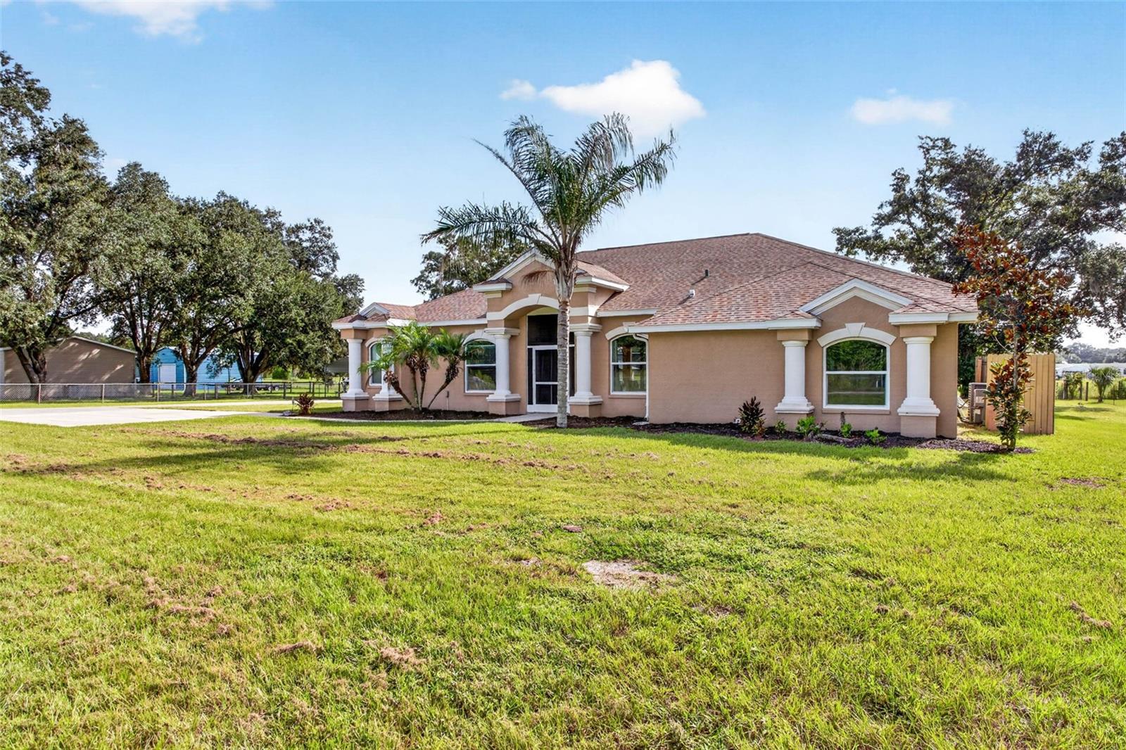 3412 Wolfe Rd, Zephyrhills, FL 33541 photo