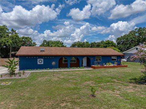 Single Family Residence in LAKELAND FL 7150 ORANGE WAY.jpg
