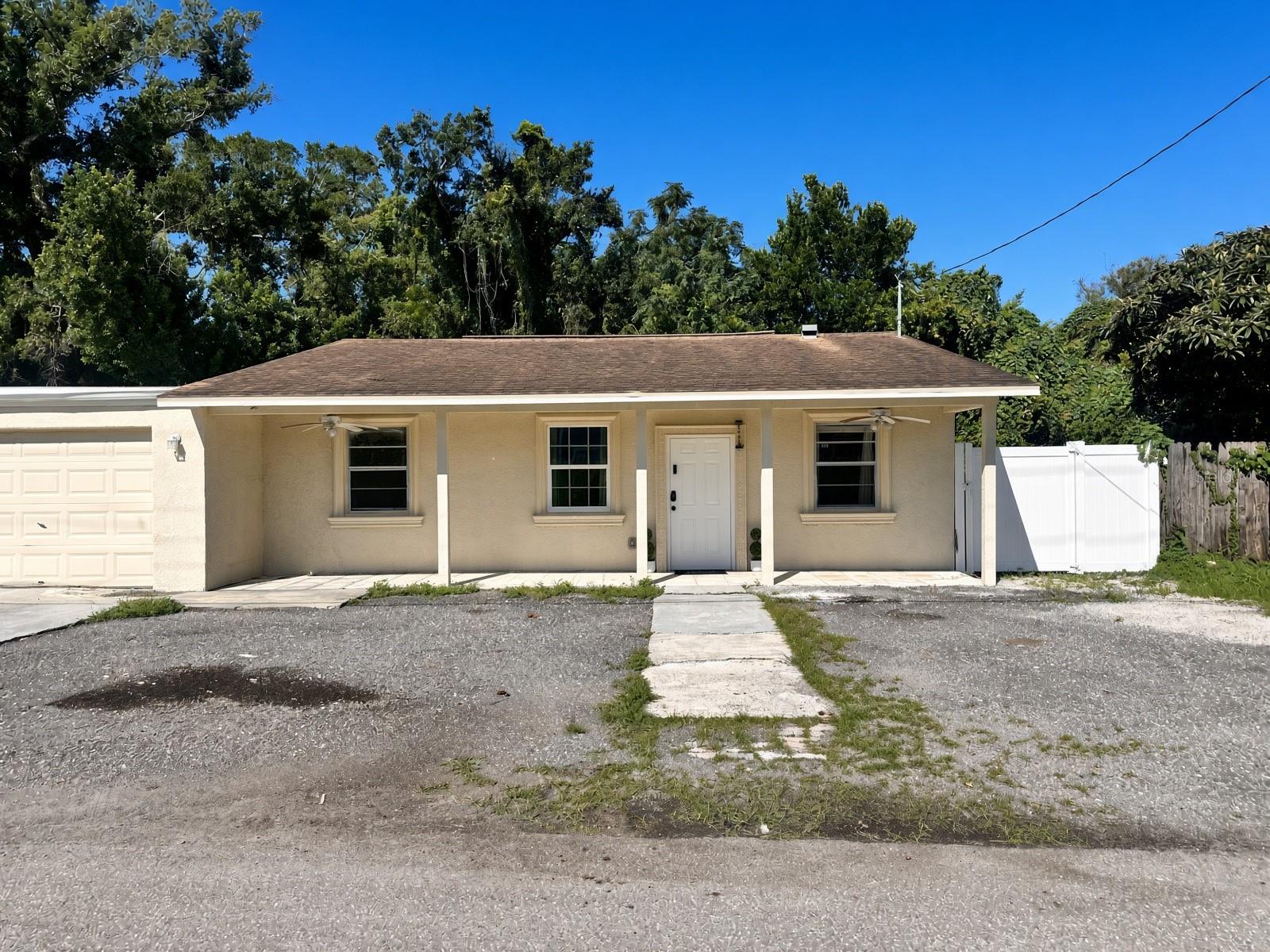6508 N Glen Ave, Tampa, FL 33614 photo