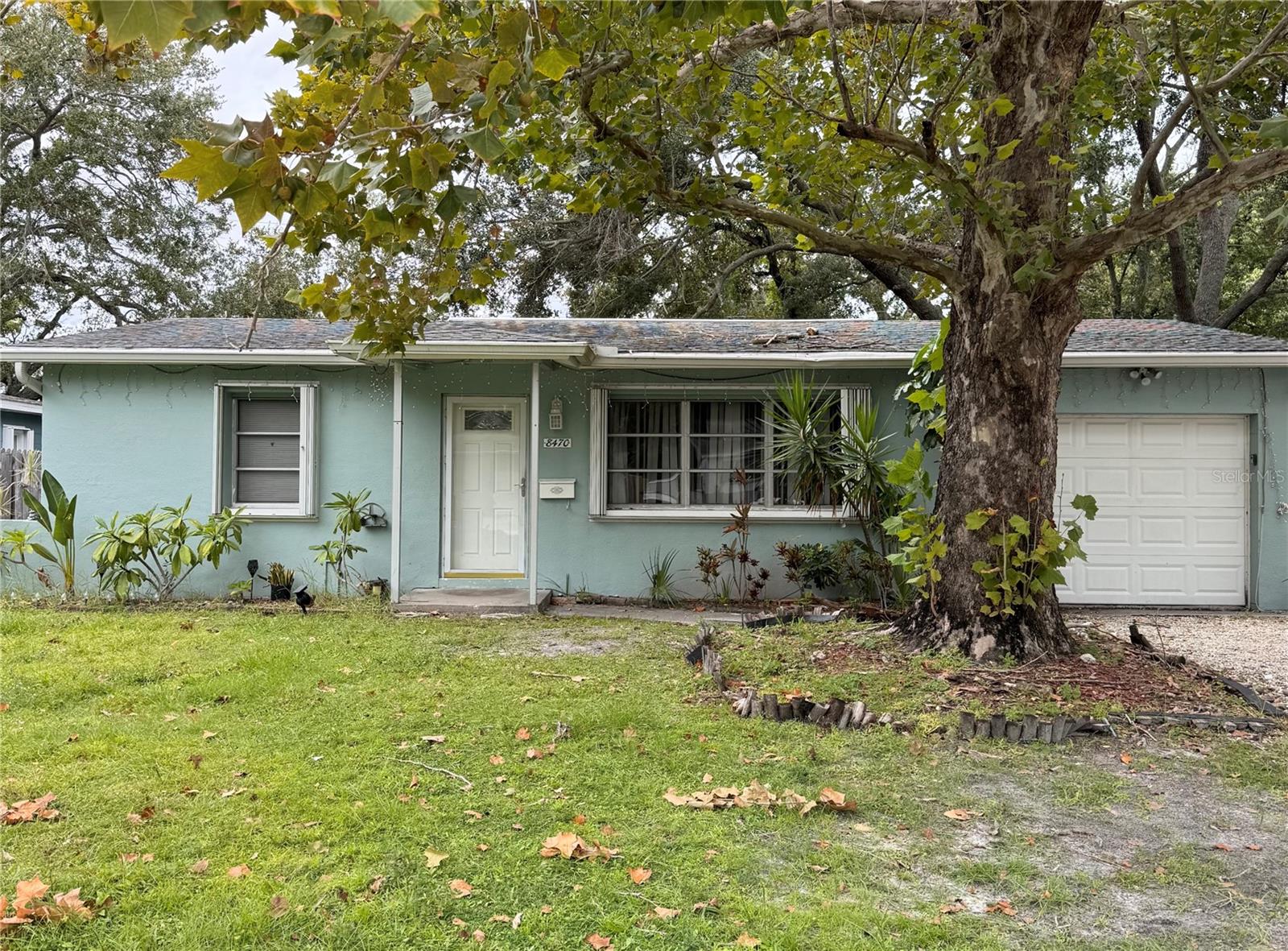 8470 56 St, Pinellas Park, FL 33781
