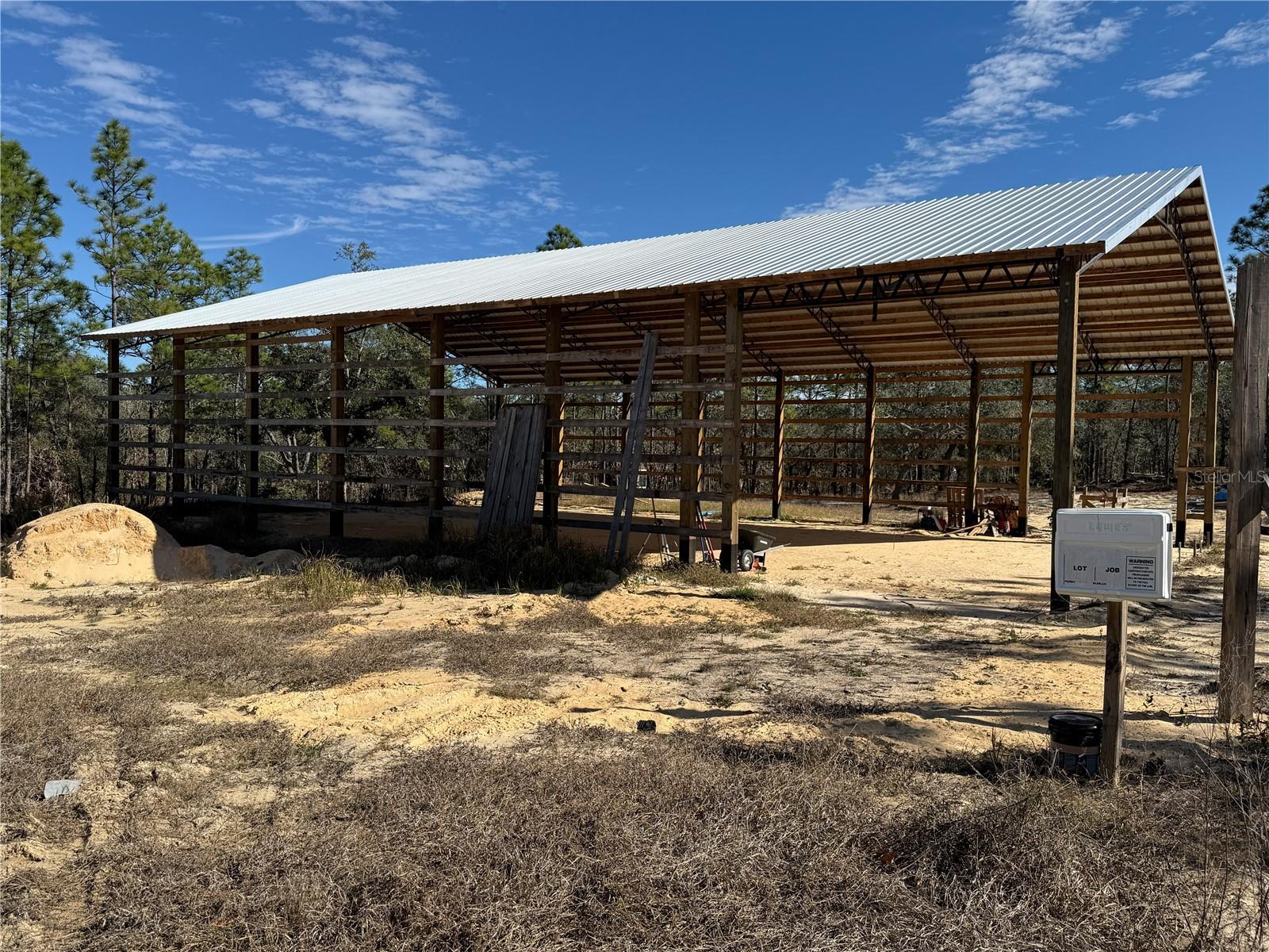 16386 Kakawi Rd, Weeki Wachee, FL 34614 photo