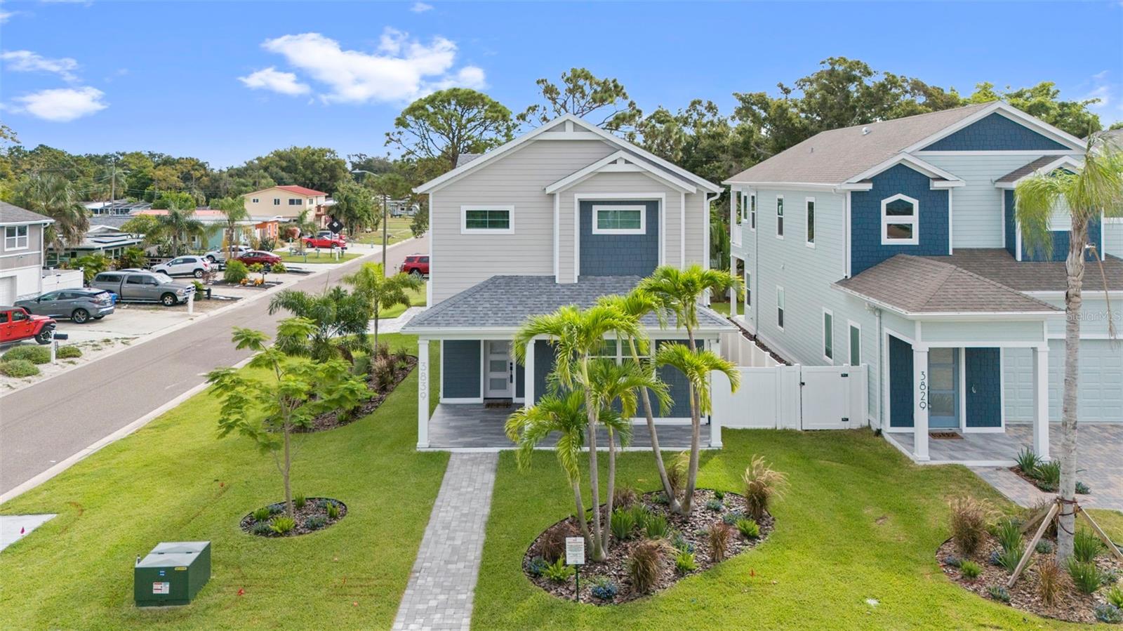 3839 71 St, Saint Petersburg, FL 33709