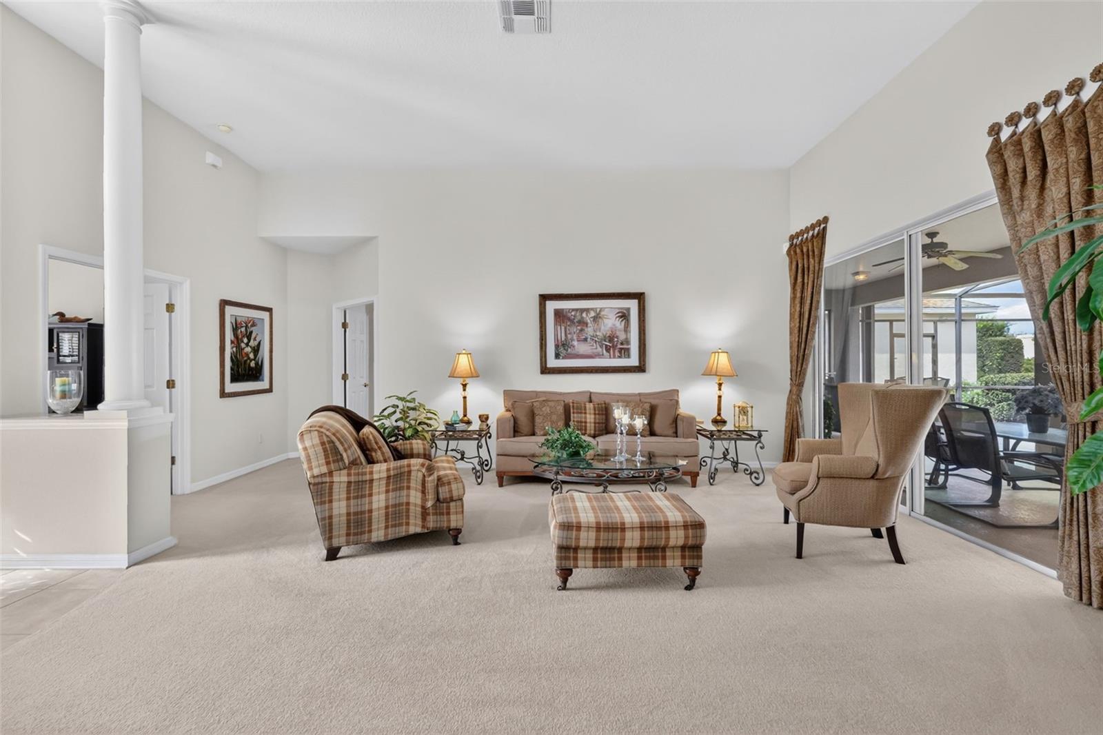 9085 Laurel Ridge Dr, Mount Dora, FL 32757 photo