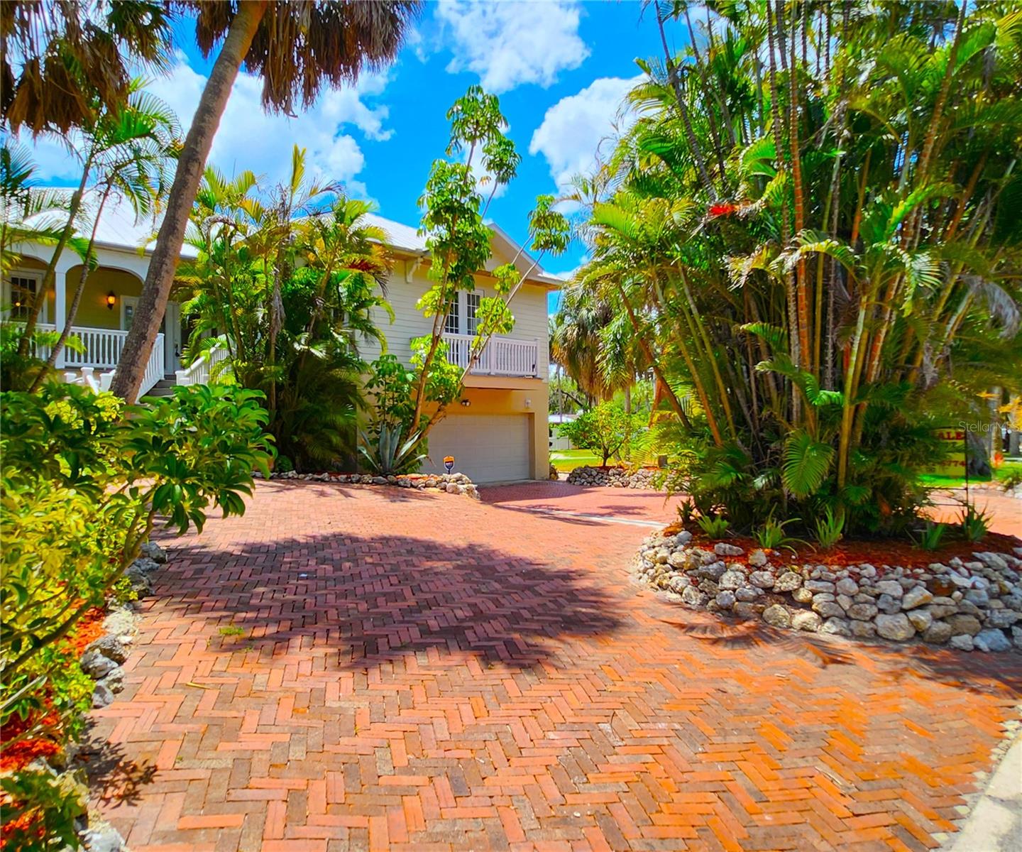 102 17 St, Bradenton, FL 34208