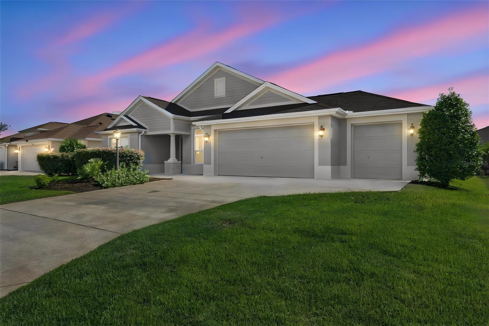 3193 Kranz Ave, The Villages, FL 32163