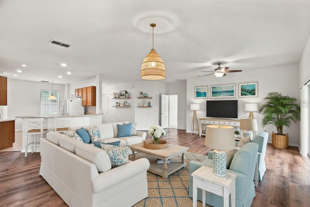 448 Sorrento Rd, Kissimmee, FL 34759 photo