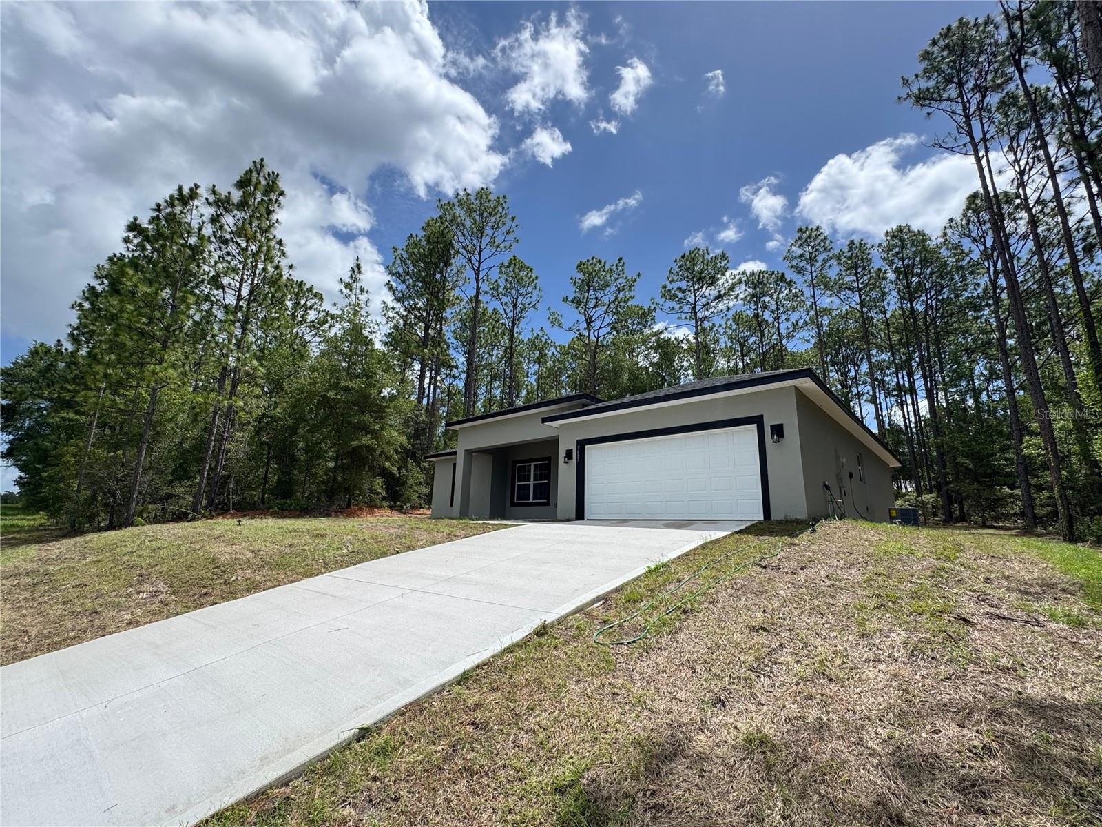 7687 N Quibble Ave, Dunnellon, FL 34434 photo