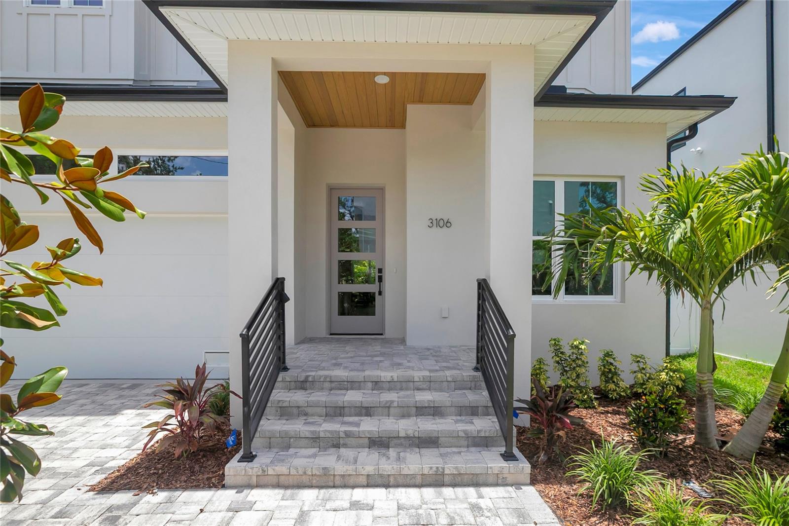 3106 W Coachman Ave, Tampa, FL 33611 photo