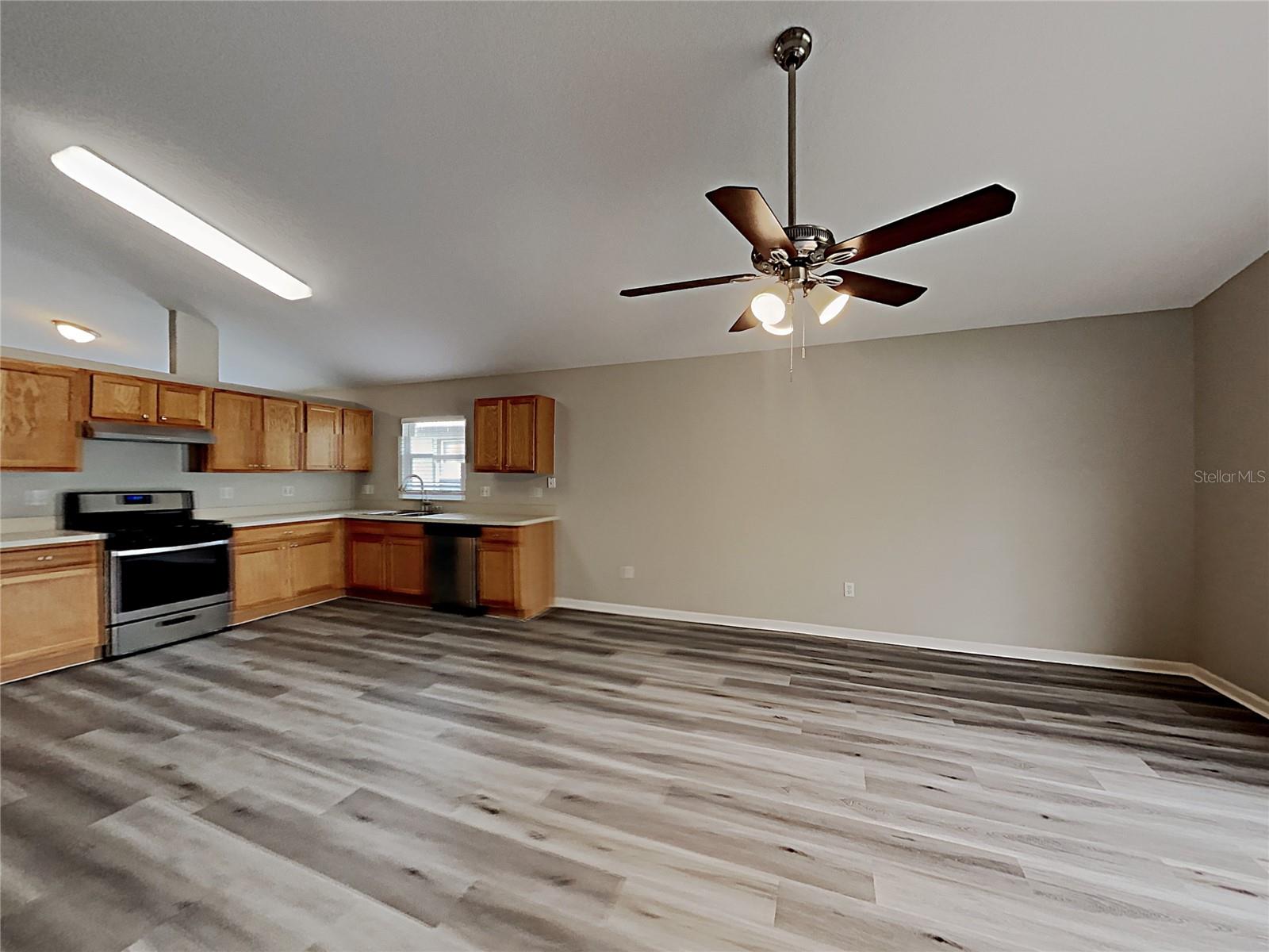 3053 Egrets Landing Dr, Lake Mary, FL 32746 photo