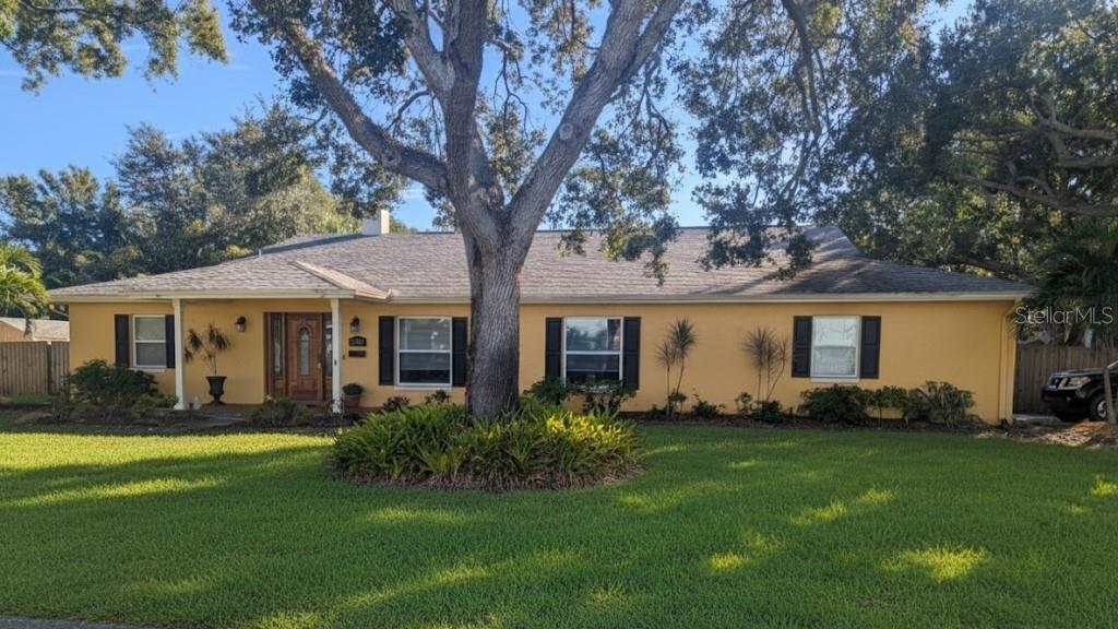5710 Bernie St, Tampa, FL 33611