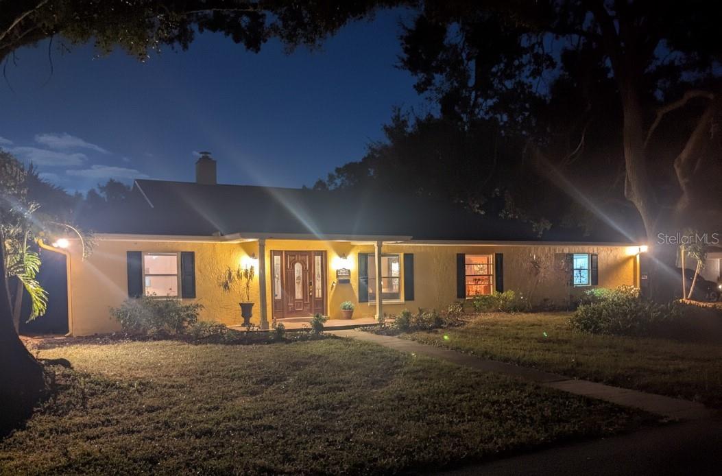 5710 S Bernie St, Tampa, FL 33611 photo