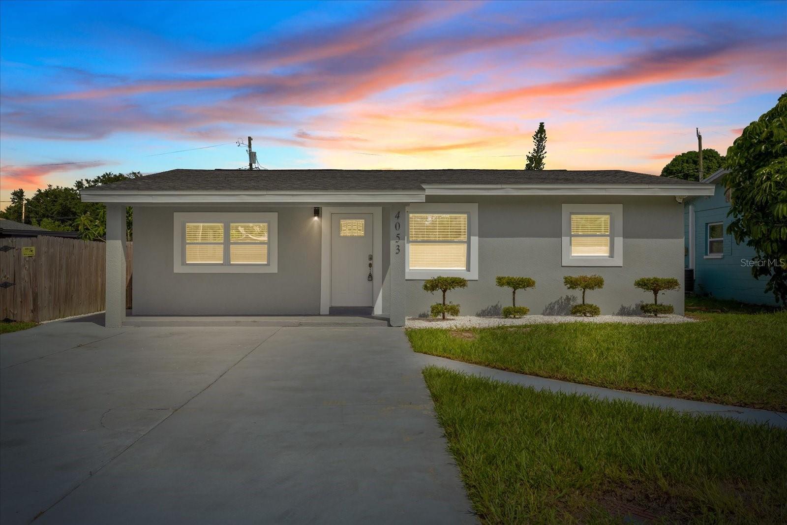 4053 31 St, Saint Petersburg, FL 33714 photo