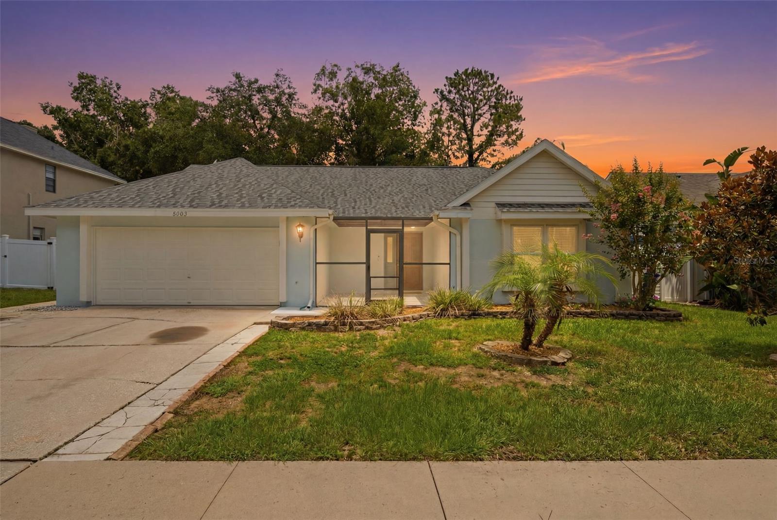 2023 Darlington Oak Dr, Seffner, FL 33584