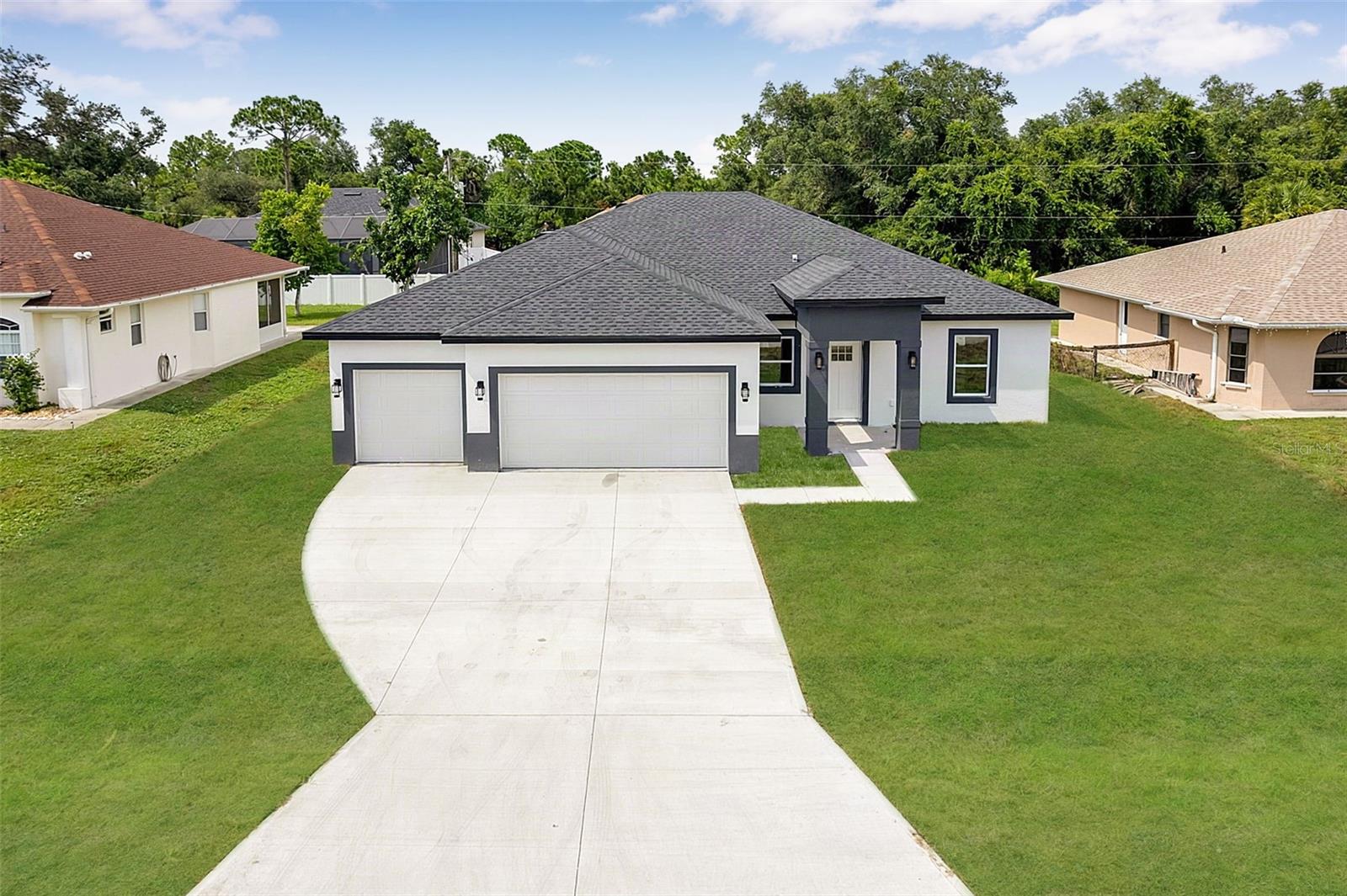 8274 Mossborger Ave, North Port, FL 34287