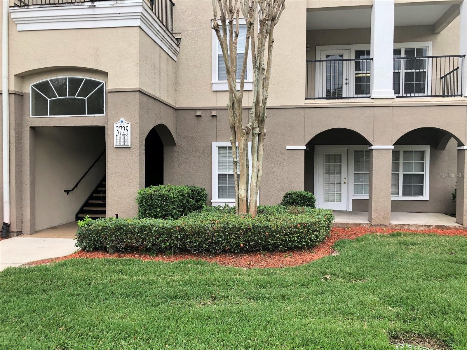 3725 Conroy Rd, Orlando, FL 32839