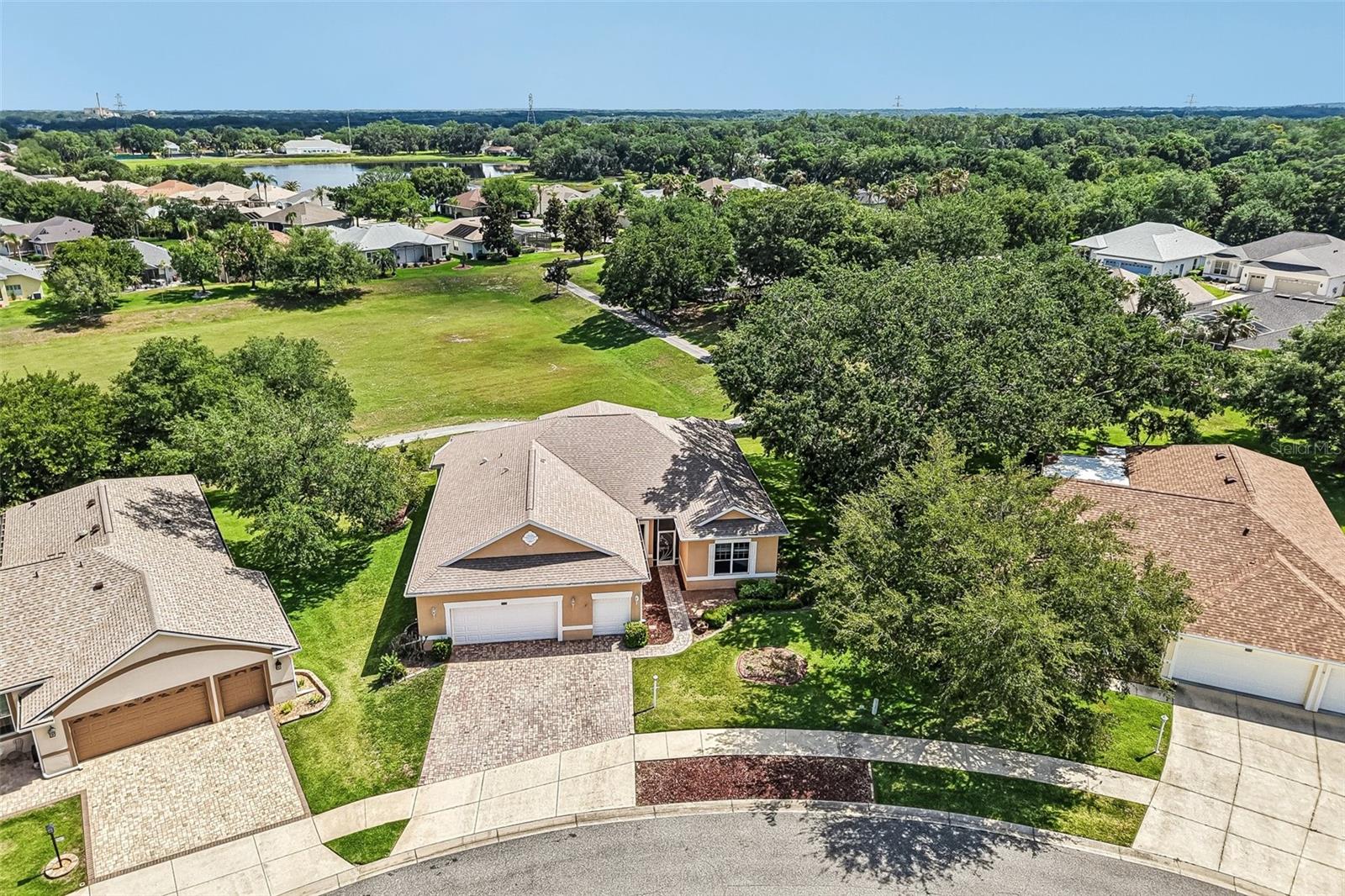 3538 Mulberry Grove Loop, Leesburg, FL 34748 photo