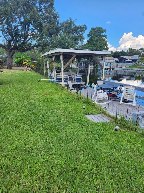 26630 Cayman Dr, Tavares, FL 32778 photo