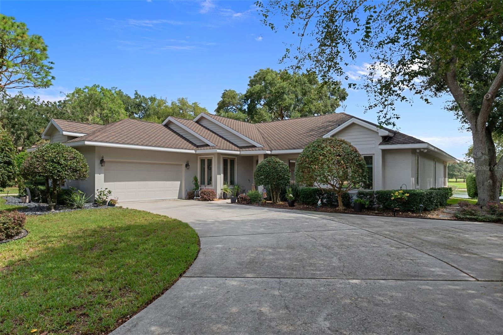 3215 N Pinelake Village Pt, Lecanto, FL 34461 photo