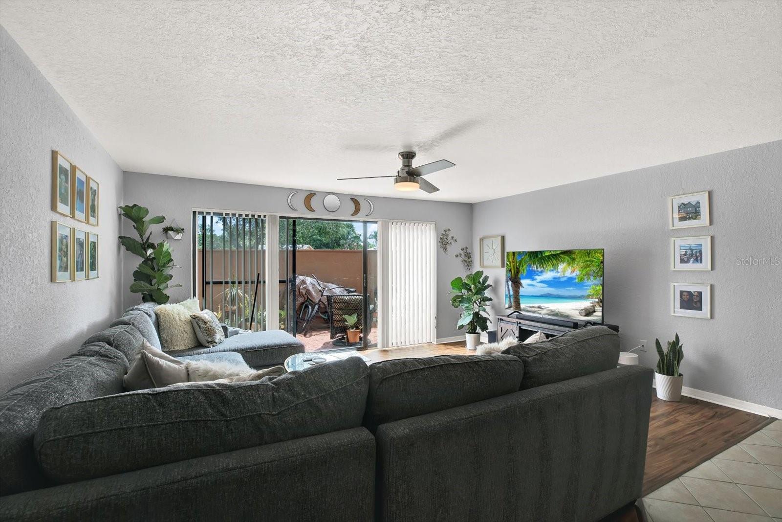6100 Gulfport Blvd #111, Gulfport, FL 33707 photo