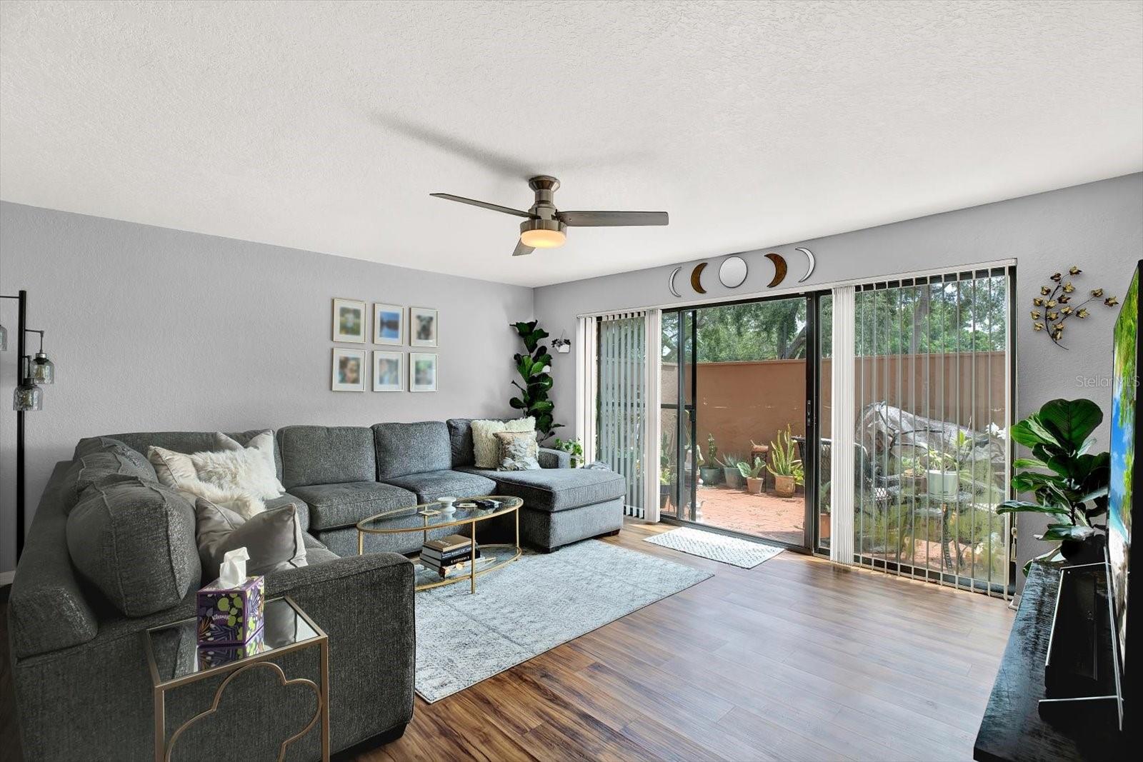 6100 Gulfport Blvd #111, Gulfport, FL 33707 photo