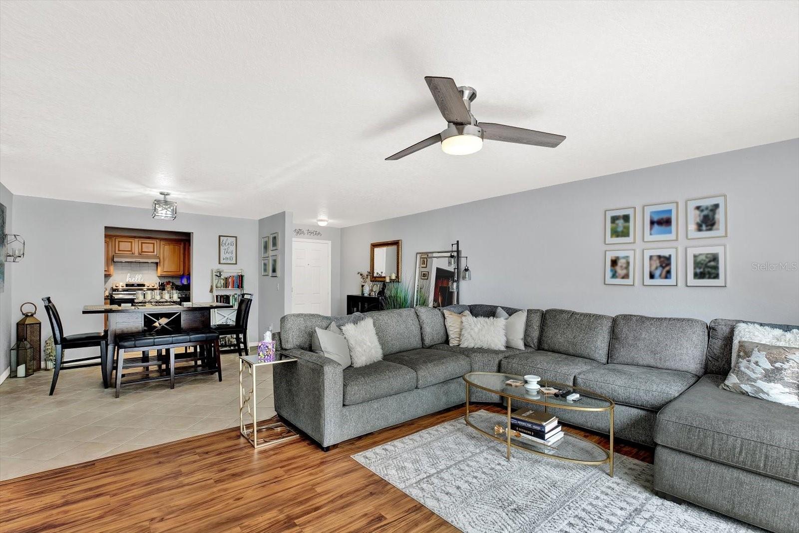 6100 Gulfport Blvd #111, Gulfport, FL 33707 photo