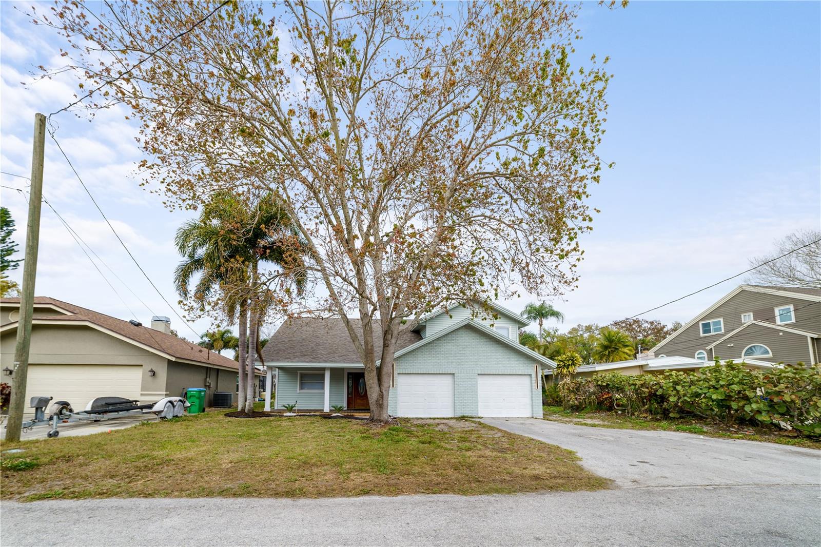 3149 Canal Dr, Palm Harbor, FL 34684