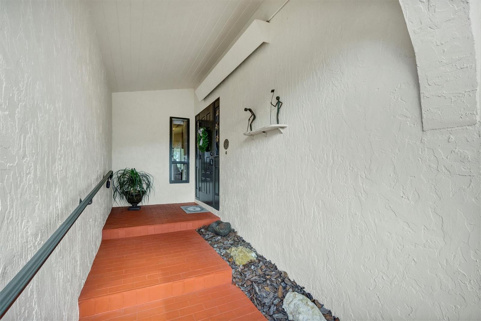 6002 Country Club Dr, Lake Wales, FL 33898 photo