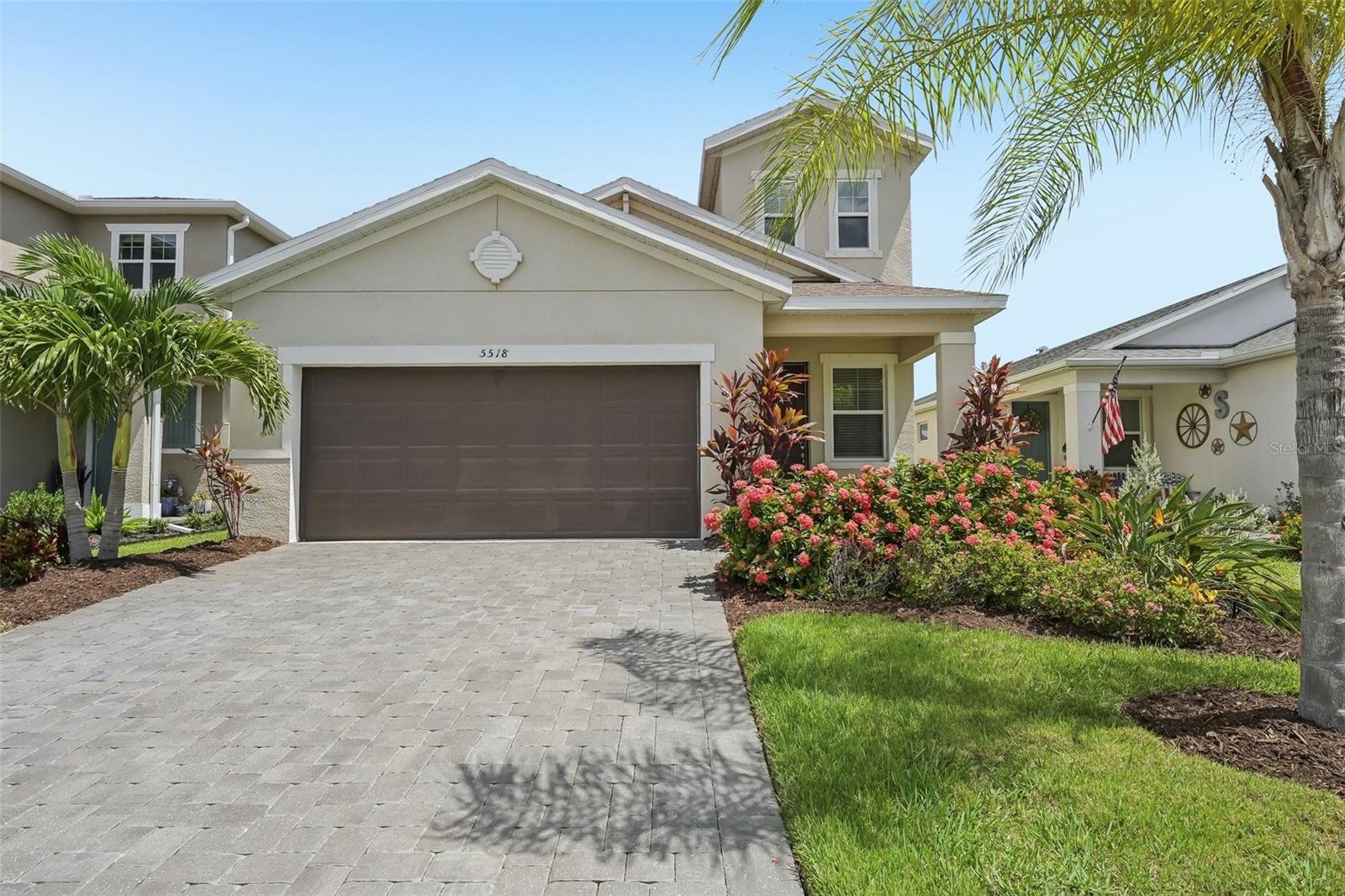 5518 Los Robles Ct, Palmetto, FL 34221