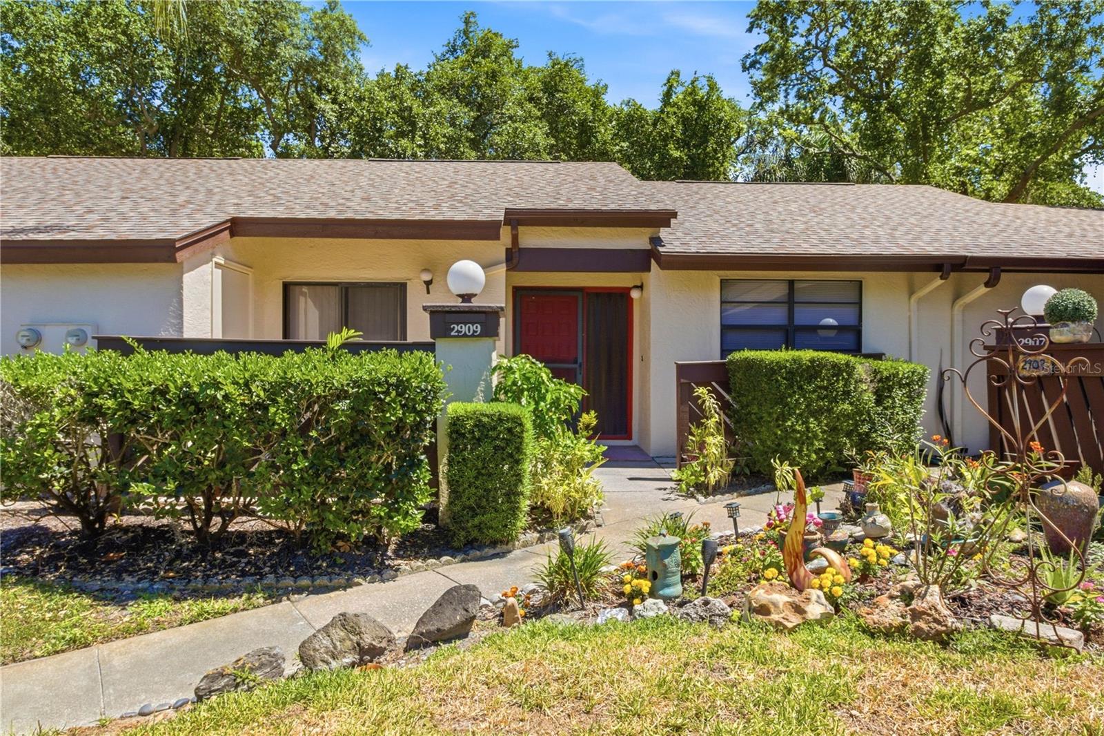 2909 Fig Ct, Palm Harbor, FL 34684