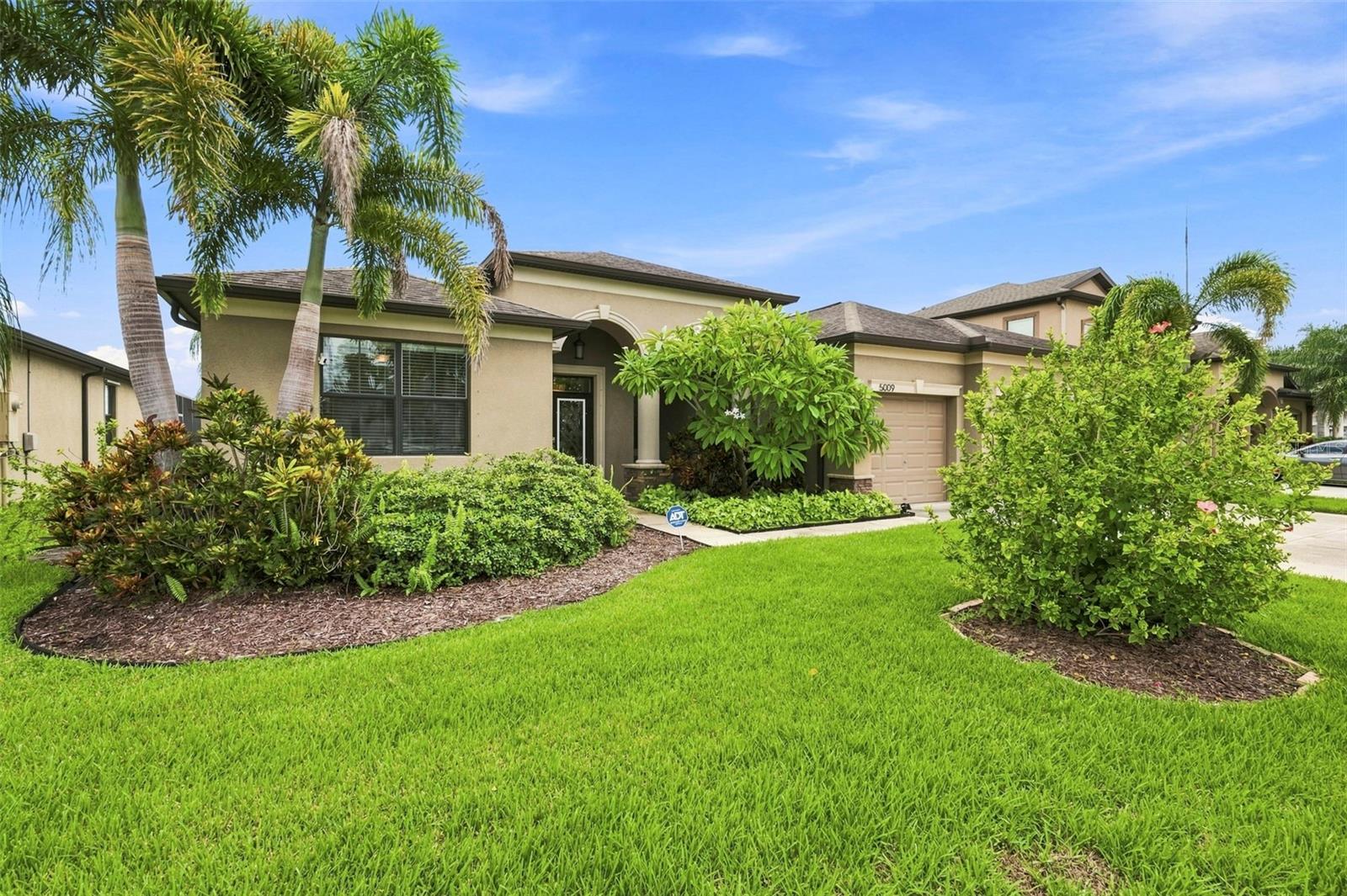 5009 Jagged Cloud Dr, Wimauma, FL 33598 photo