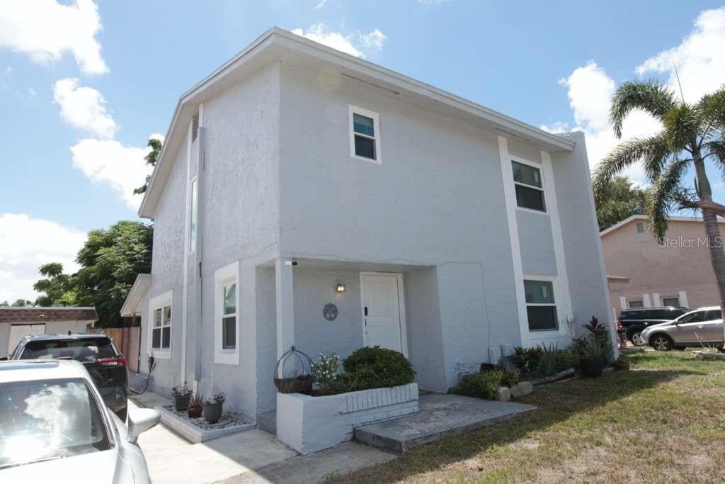 2073 San Sebastian Way, Clearwater, FL 33763 photo