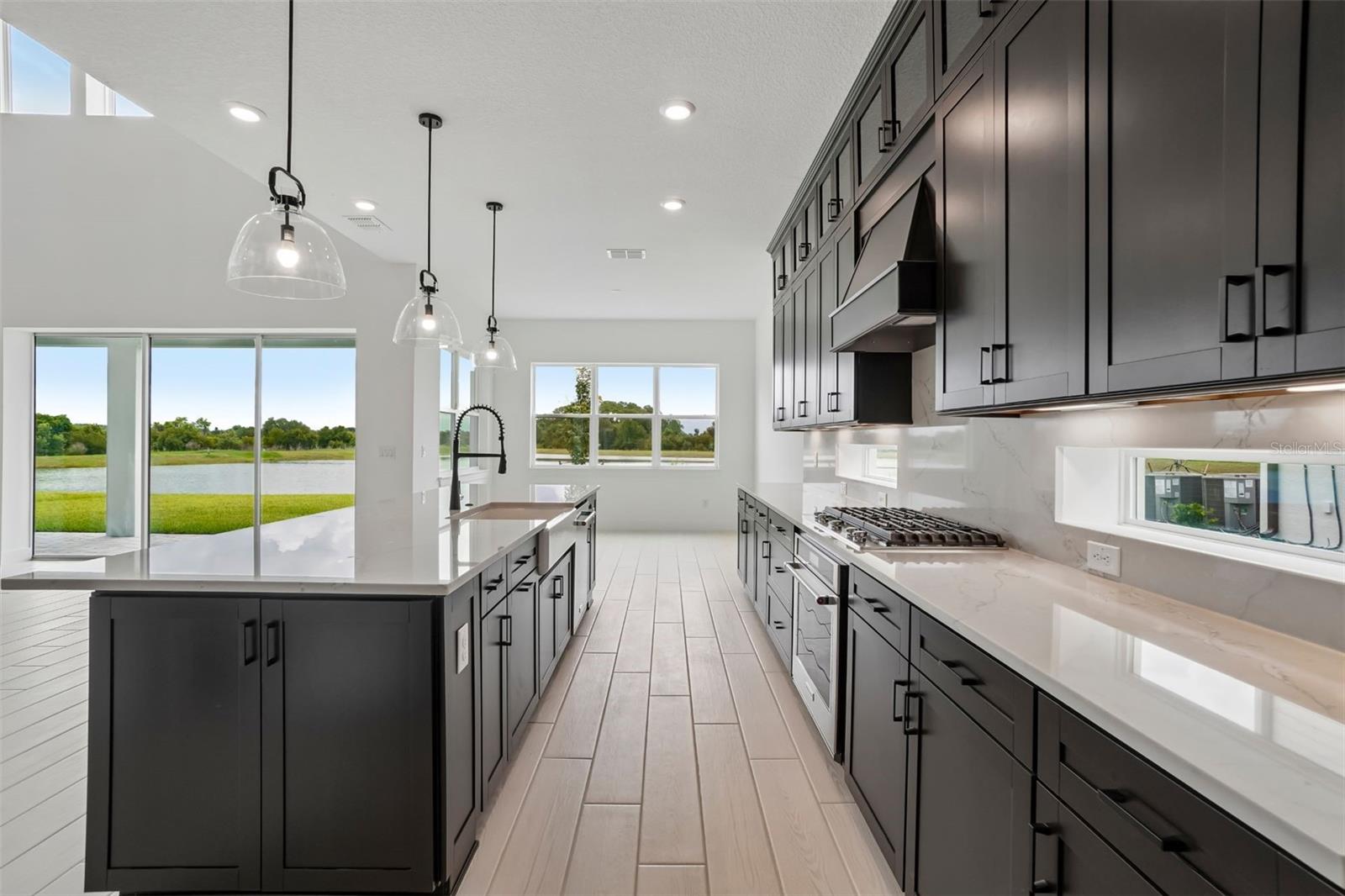 34907 Lowery Trl, Zephyrhills, FL 33541 photo