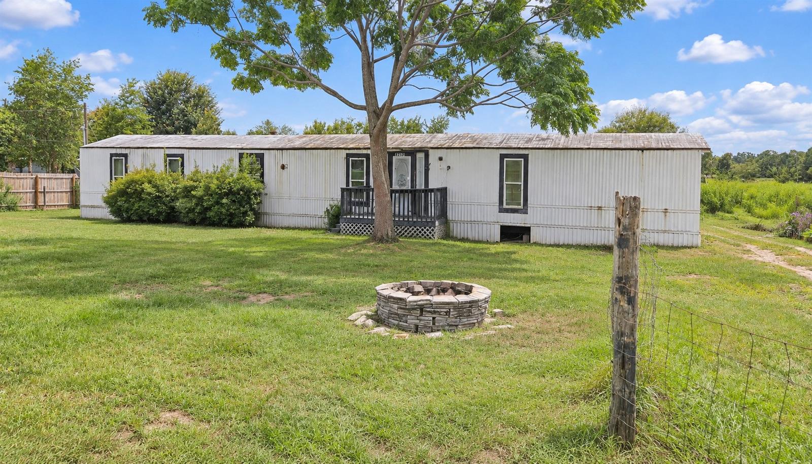 2350 SE 170 Ln, Summerfield, FL 34491 photo