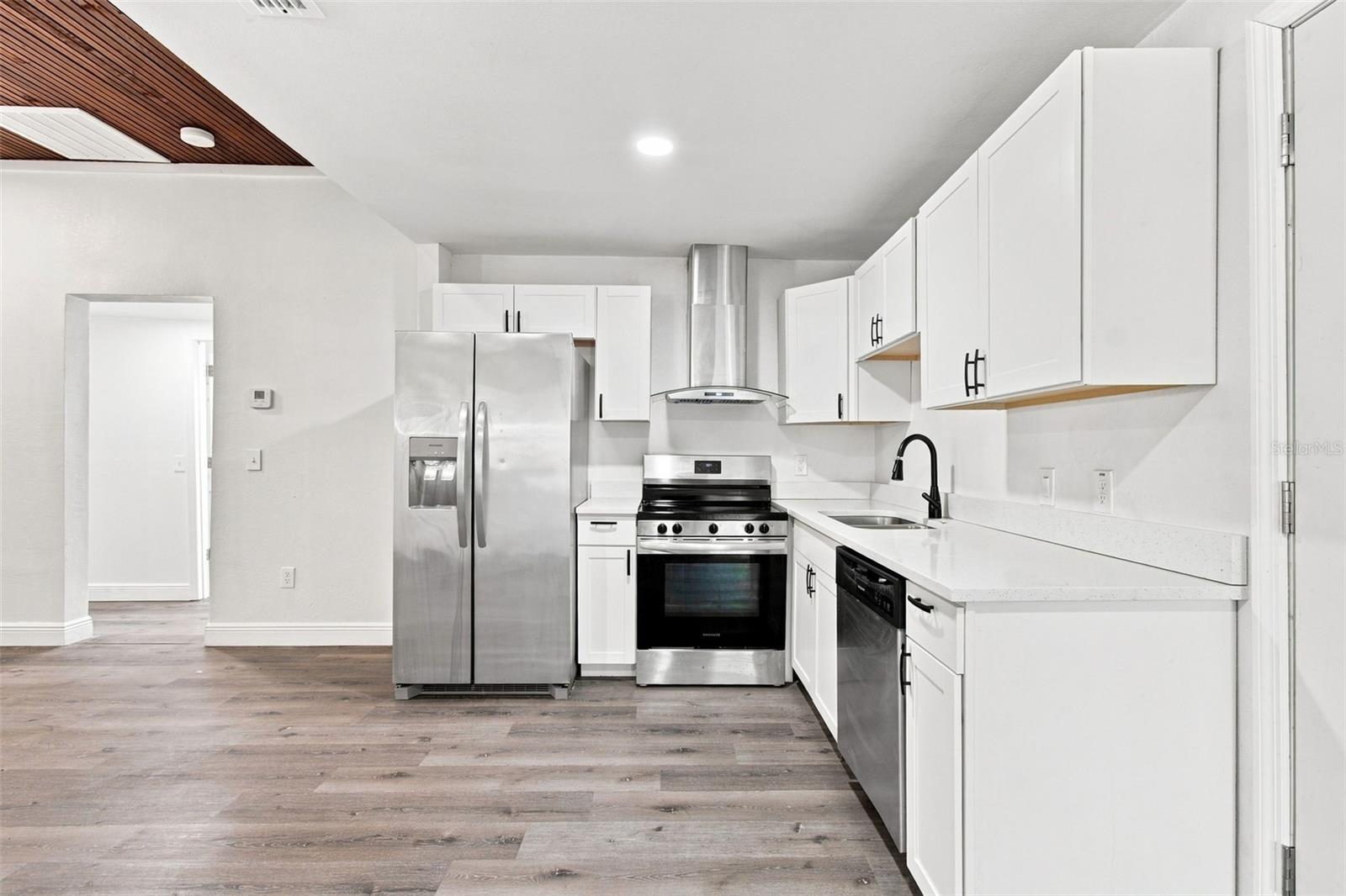 1129 Carlton St, Clearwater, FL 33755 photo