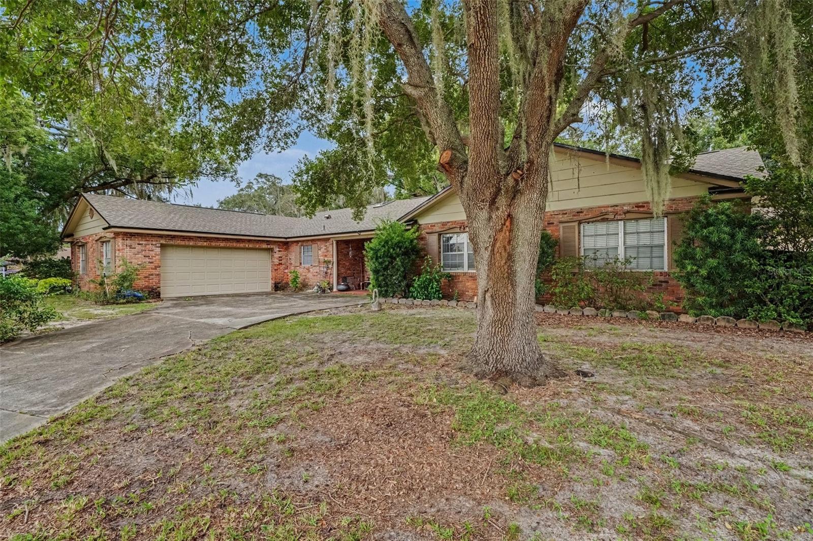 3018 Cullen Lake Shore Dr, Belle Isle, FL 32812 photo