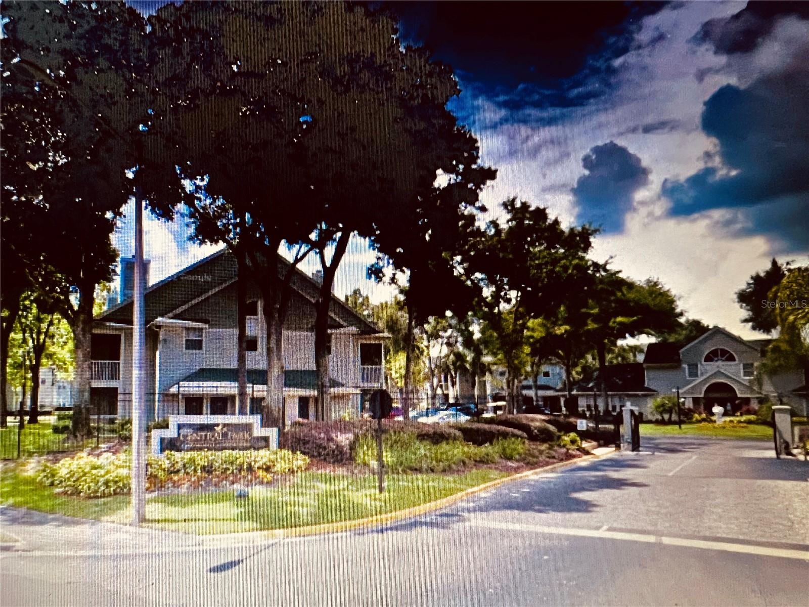 6052 Westgate Dr, Orlando, FL 32835