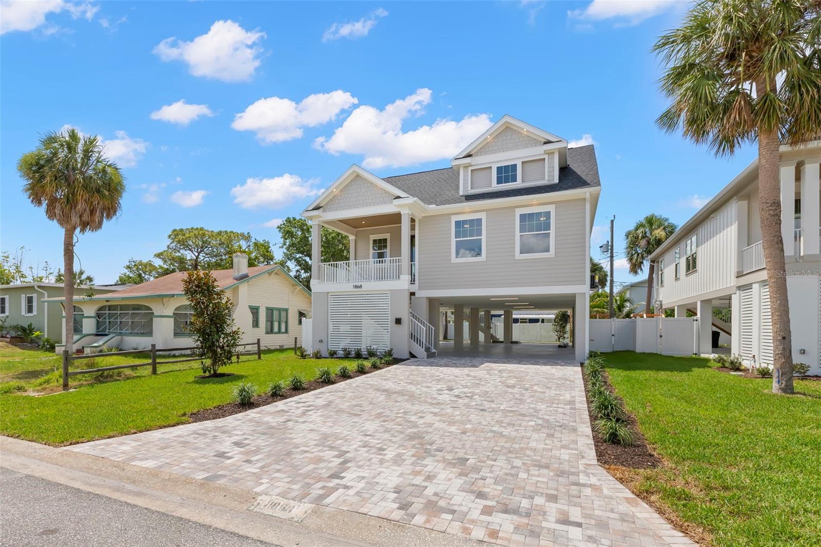 1868 Mississippi Ave, Saint Petersburg, FL 33703 photo