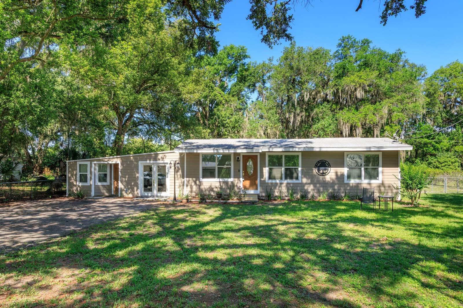 2820 Magnolia Ave, Sanford, FL 32773
